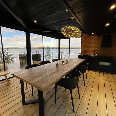 فندق Lehmonkaerki - Haasi Mirror 5*