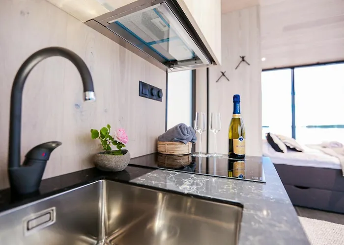 فندق Lehmonkaerki - Haasi Mirror 5*