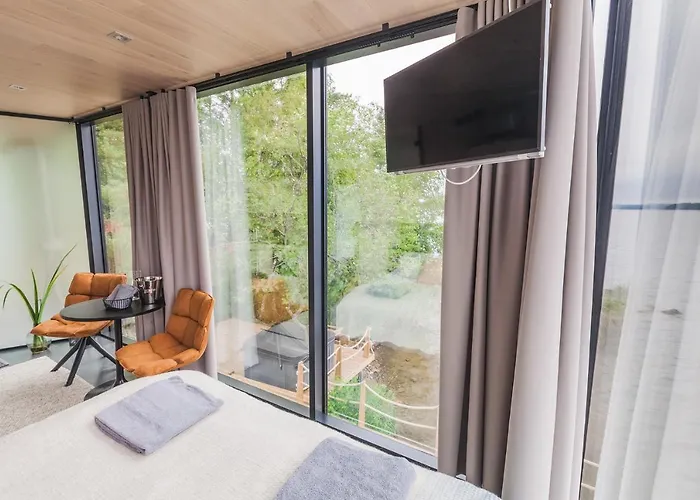 Lehmonkaerki - Haasi Mirror فندق 5*