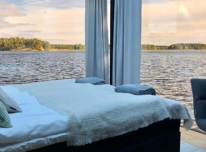 Lehmonkaerki - Haasi Mirror Asikkala (Southern Finland)