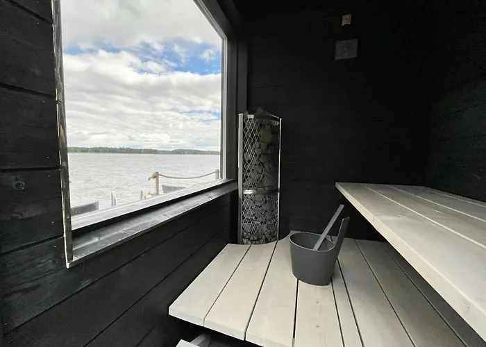 Lehmonkaerki - Haasi Mirror فندق Asikkala (Southern Finland)